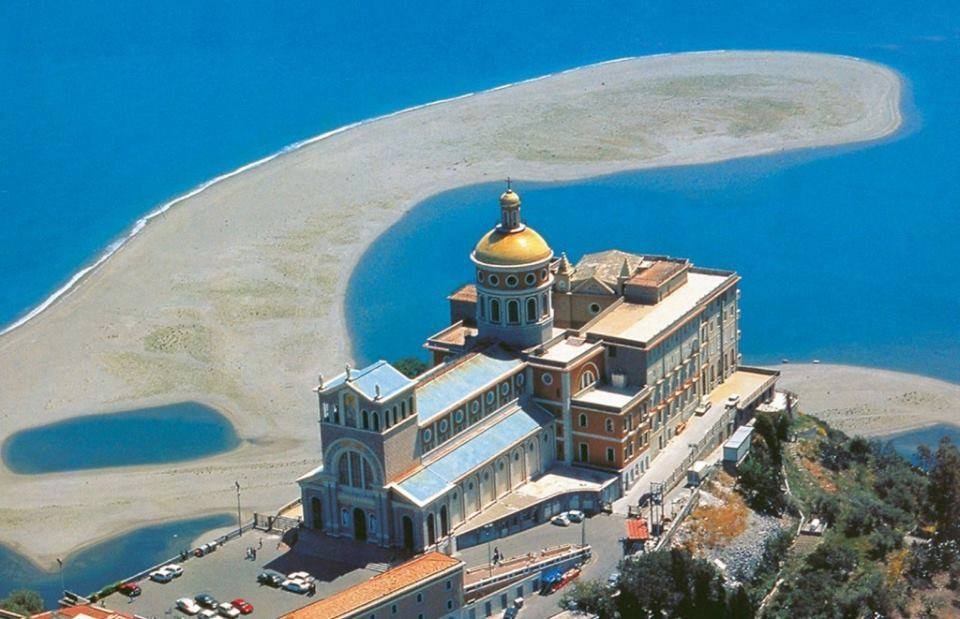 Santuario della Madonna del Tindari